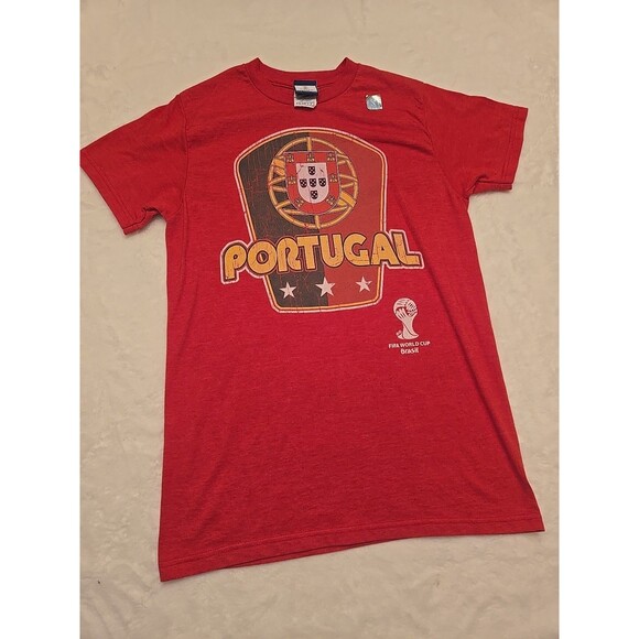 Portugal Brasil FIFA World Cup 2014 Brazil Soccer T Shirt Ronaldo Red Small NEW - Picture 1 of 8
